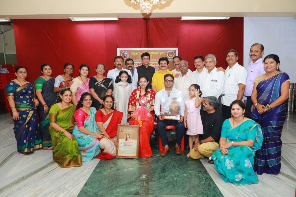 ” ಸ್ಟಾರ್ಟ್ ಅಪ್ ಉದ್ಯಮದಲ್ಲಿ ರಾಷ್ಟ್ರಪತಿಗಳ ಗೌರವಕ್ಕೆ ಪಾತ್ರರಾದ, ಕೇಂದ್ರ ಸರ್ಕಾರದ ವಿಜ್ಞಾನ ಹಾಗೂ ತಂತ್ರಜ್ಞಾನ ಸಚಿವಾಲಯದ ಪ್ರಶಸ್ತಿಗೂ ಪಾತ್ರರಾದ ‘ ಮಾವೇದಾಸ್ ಫುಡ್ಸ್ ಅಂಡ್ ಸೀರಿಯಲ್ಸ್’ ನ ಸಂಸ್ಥಾಪಕಿ, ವಿಶ್ವಕರ್ಮ ಕಲಾ ಪರಿಷತ್ ಸದಸ್ಯೆ, ಶ್ರೀಮತಿ ಅನುಷಾ ಪ್ರಜ್ವಲ್ ಆಚಾರ್”
